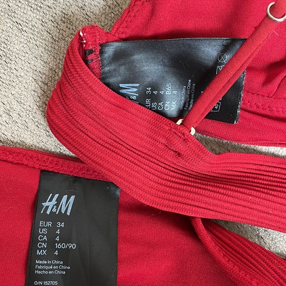 H&M Red Ribbed Bikini Set, size US 4, EUC - Picture 15 of 16